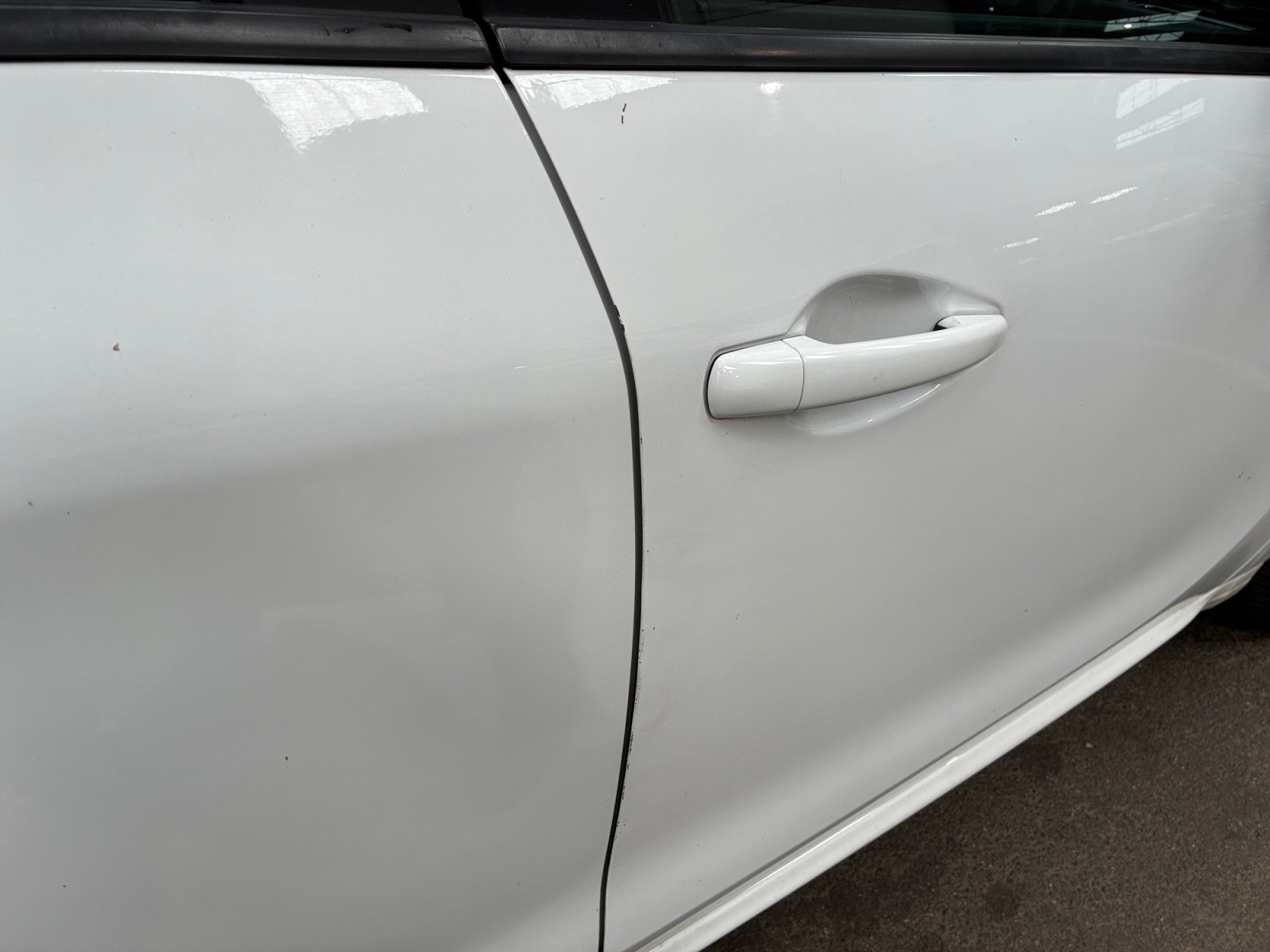 PEUGEOT 208 1.6 BlueHDi 75ch BVM5 Active 2015