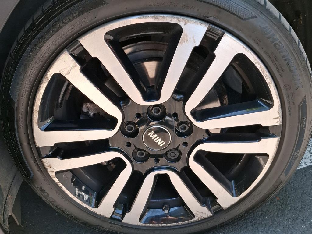 MINI HATCH 3 Portes Cooper 136 ch BVA7 Edition Camden 2023