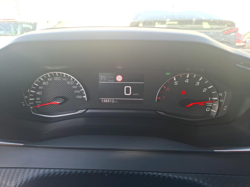 PEUGEOT 2008 PureTech 100 S&S BVM6 Active Pack 2023