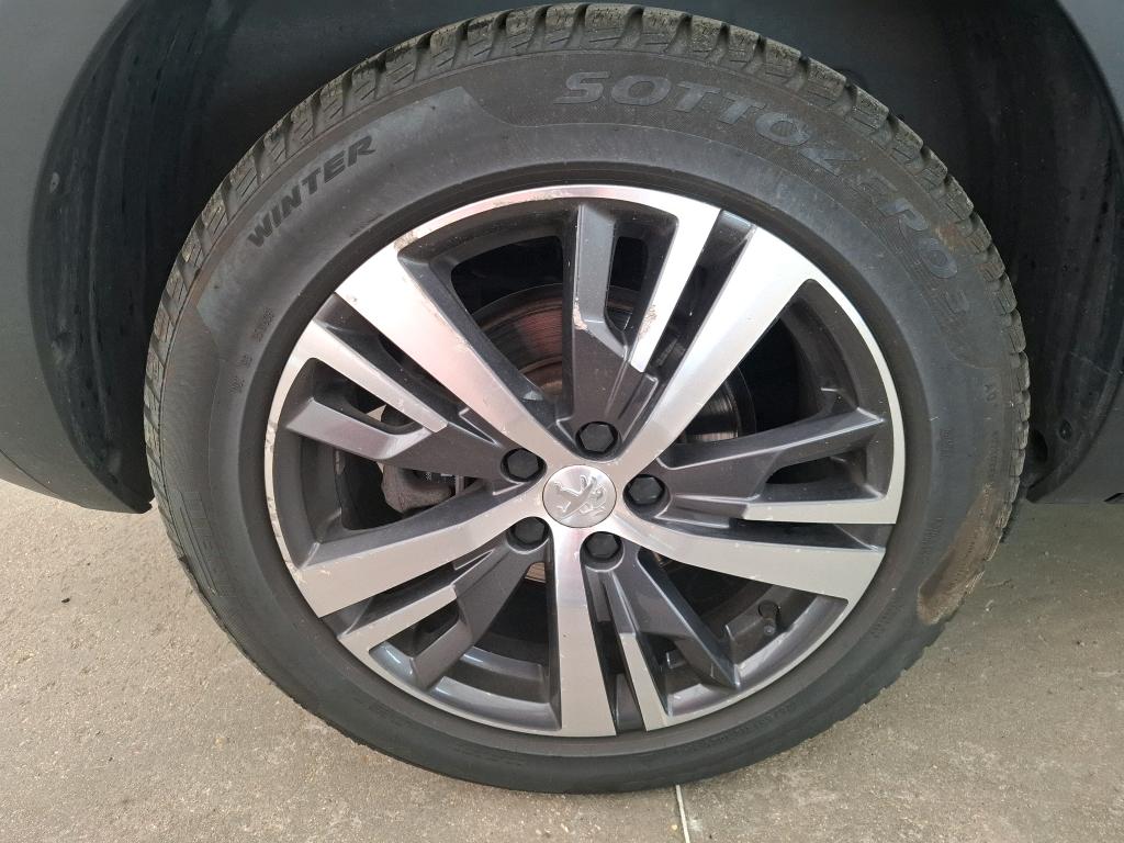 PEUGEOT 5008 BlueHDi 130ch S&S EAT8 Allure 2021