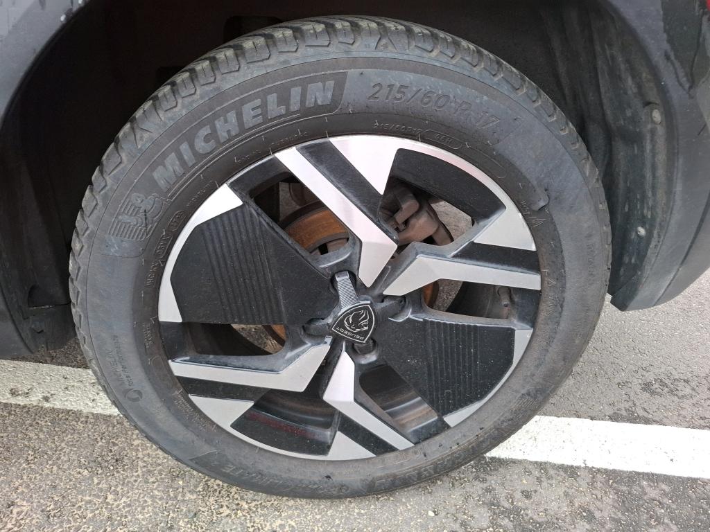 PEUGEOT 2008 PureTech 130 S&S EAT8 Allure 2024