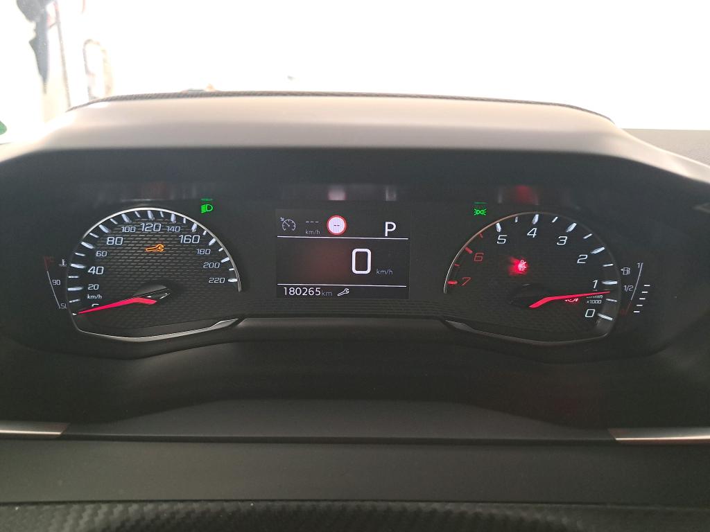 PEUGEOT 2008 BUSINESS BlueHDi 130 S&S EAT8 Active 2021