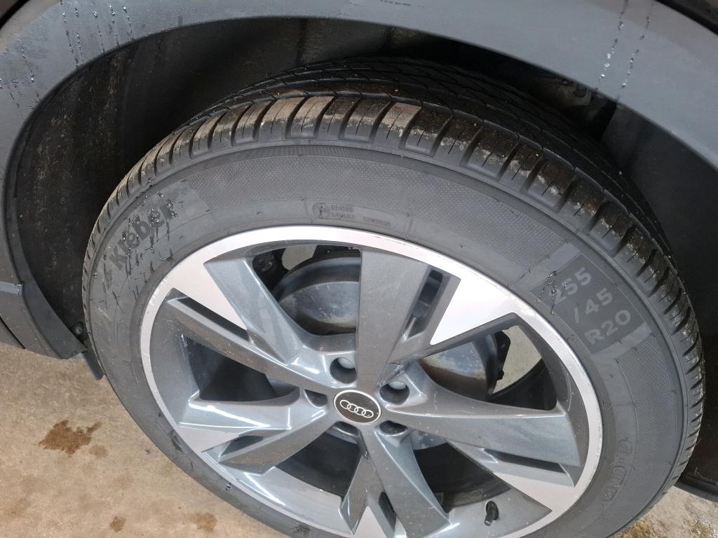 AUDI Q4 E-TRON 40 204 ch 82 kWh Design 2023