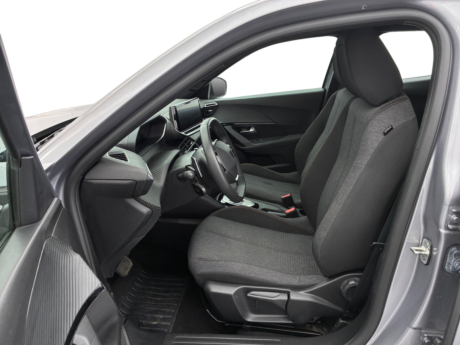 PEUGEOT 2008 Hybrid 136 e-DCS6 Style 2025