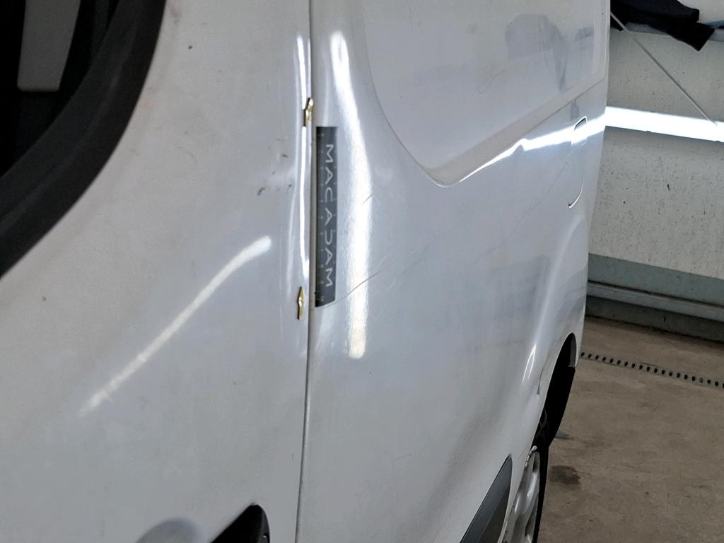 PEUGEOT PARTNER FGN FOURGON STANDARD 1.6 BLUEHDI 100 S&S BVM5 PREMIUM PACK 2018