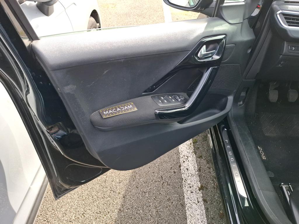 PEUGEOT 208 PureTech 82ch S&S BVM5 Signature 2019