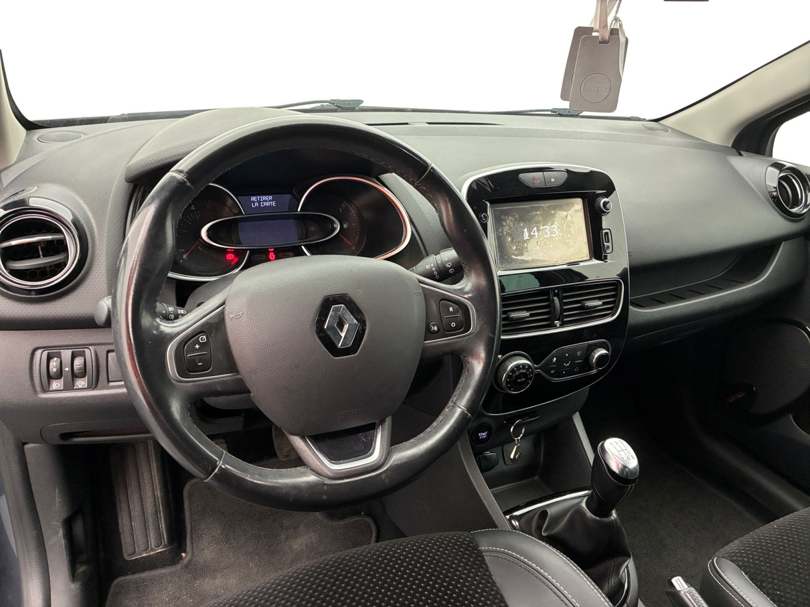 RENAULT Clio dCi 90 E6C Intens Intens 2019
