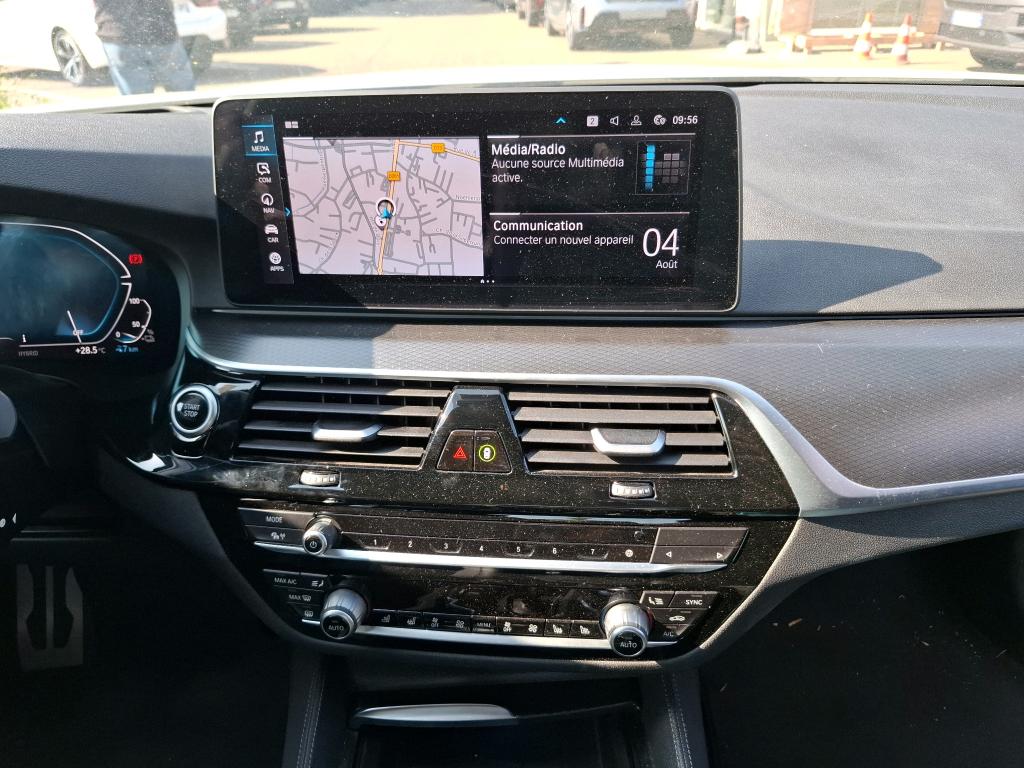 BMW SERIE 5 G30 LCI 545e TwinPower Turbo xDrive 394 ch BVA8 M Sport 2022