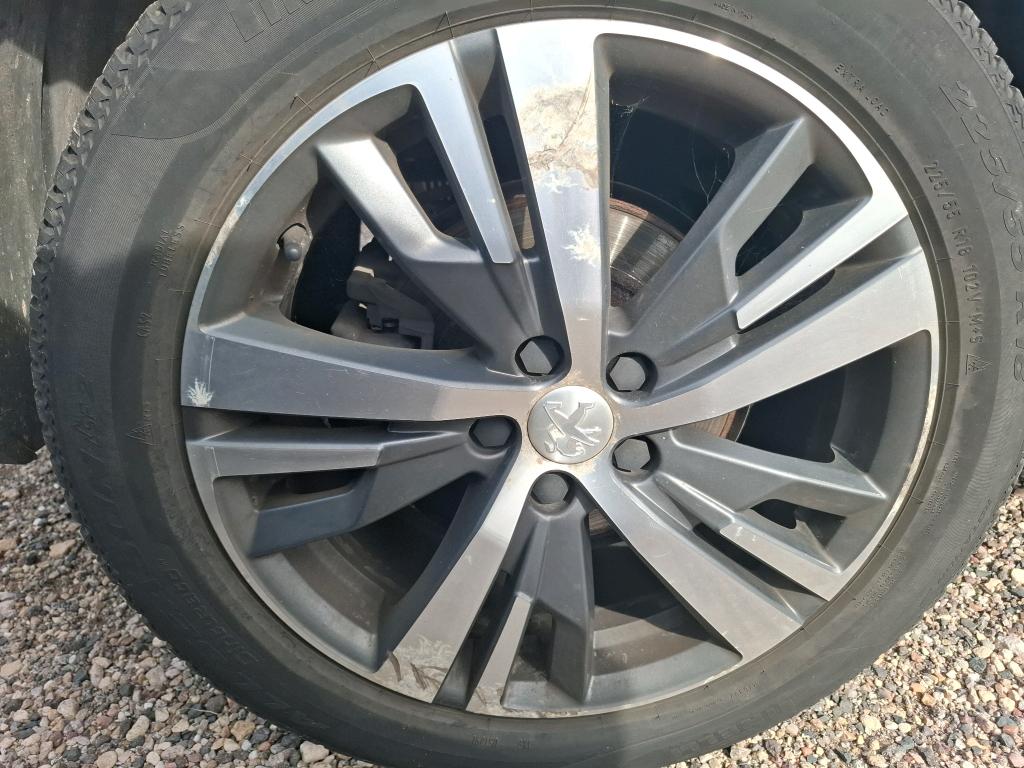 PEUGEOT 5008 BlueHDi 130ch S&S EAT8 Allure Pack 2020