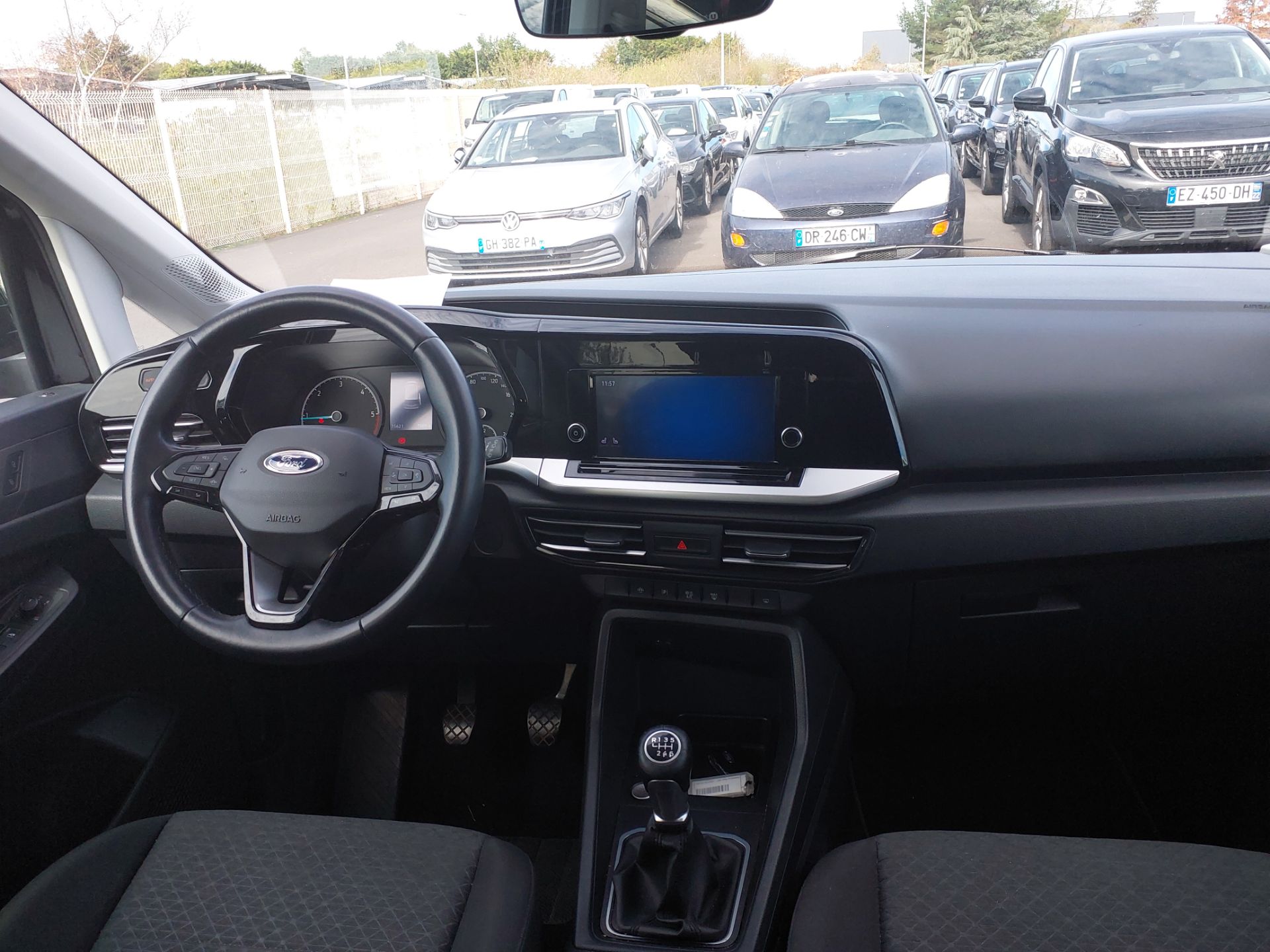 FORD Grand Tourneo 2,0 ECOBLUE 102 CV BVM TITANIUM 2023