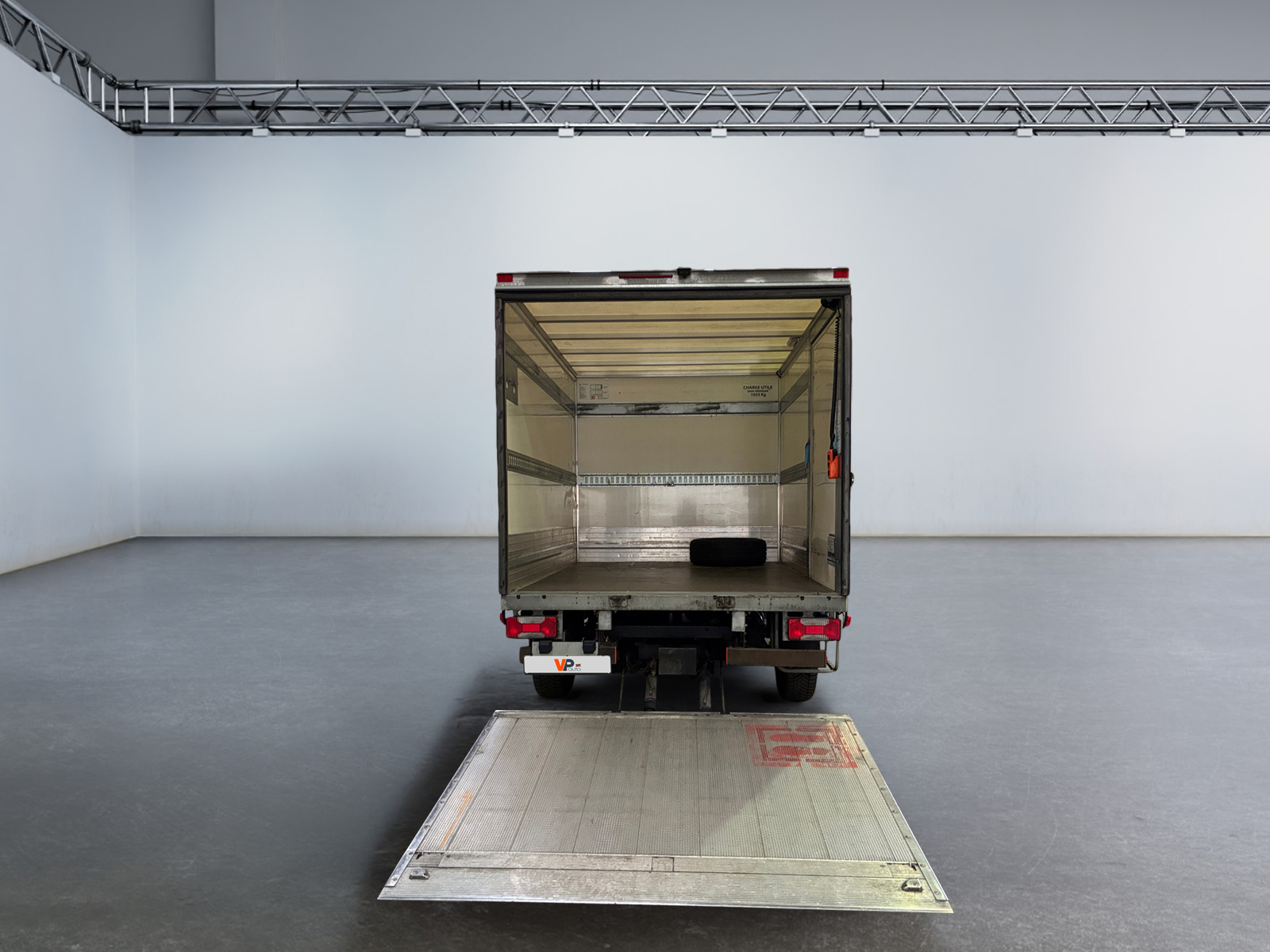 IVECO DAILY FGN 33 S 12 V11 H2 QUAD-LEAF BVM6 2019