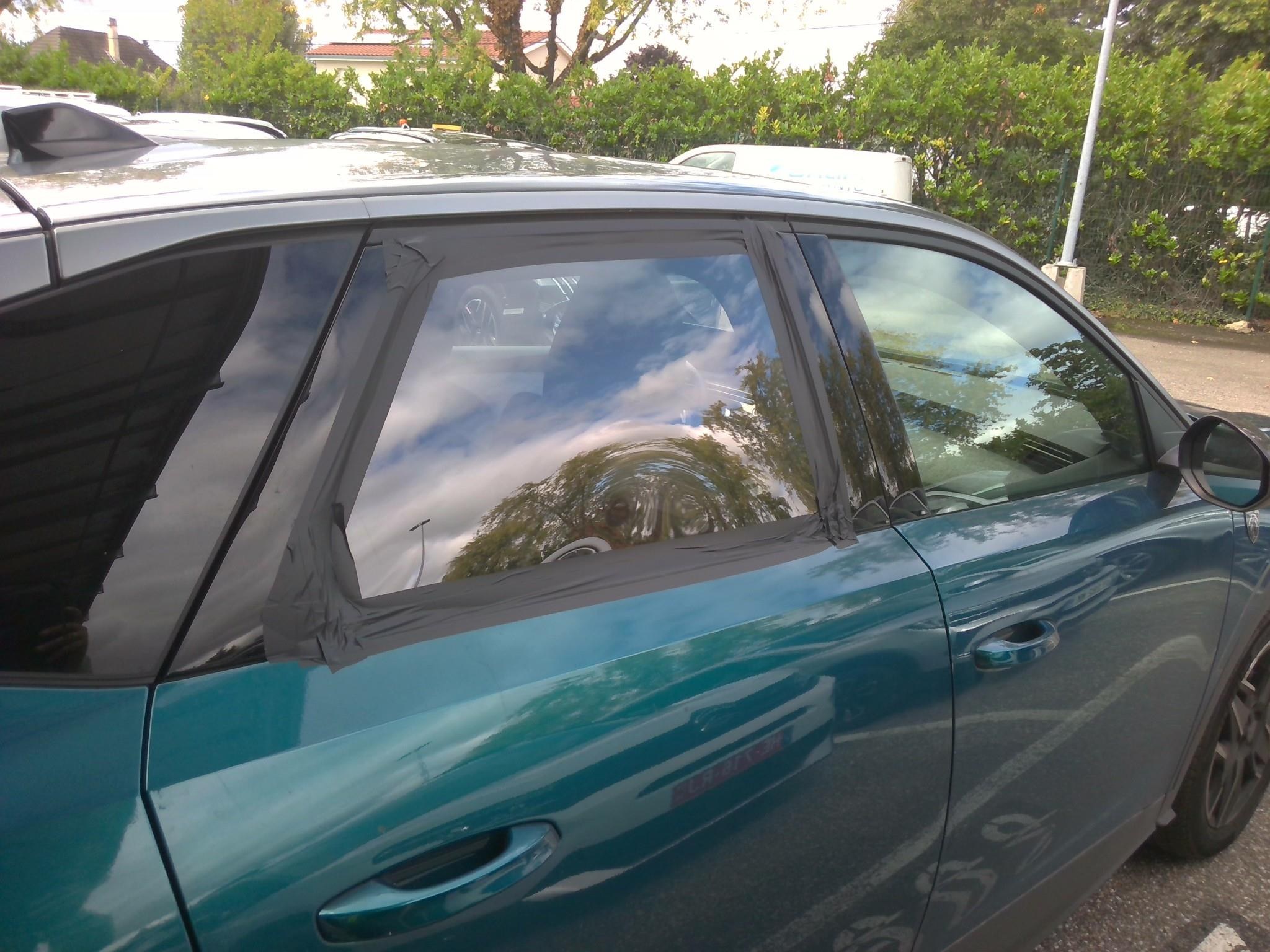 PEUGEOT 3008 Hybrid 145 e-DCS6 GT 2025