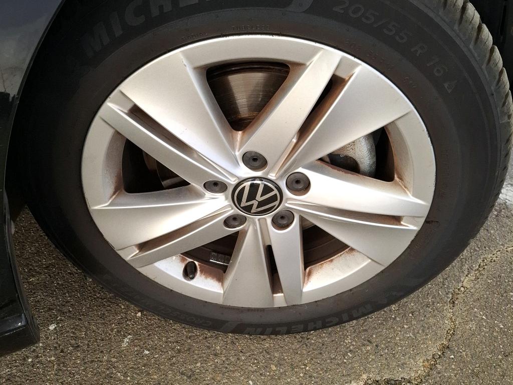 VOLKSWAGEN GOLF 1.0 eTSI OPF 110 DSG7 Life Business 2022