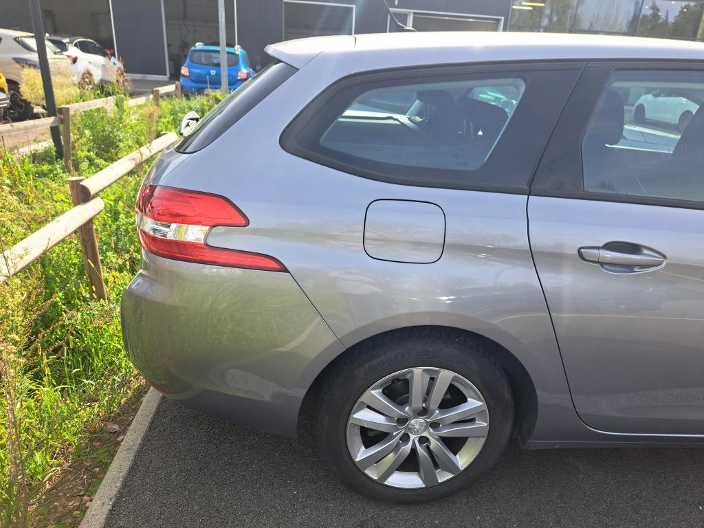 PEUGEOT 308 SW BlueHDi 130ch S&S EAT8 Active Business 2021