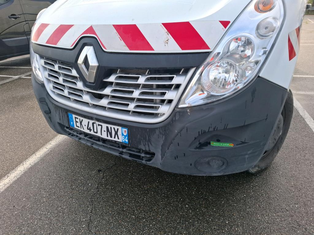 RENAULT MASTER FOURGON FGN L2H2 3.5t 2.3 dCi 130 E6 GRAND CONFORT 2017