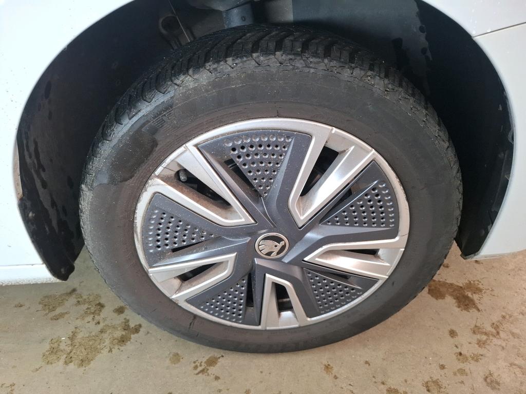 SKODA FABIA 1.0 TSI 95 ch BVM5 Style 2023