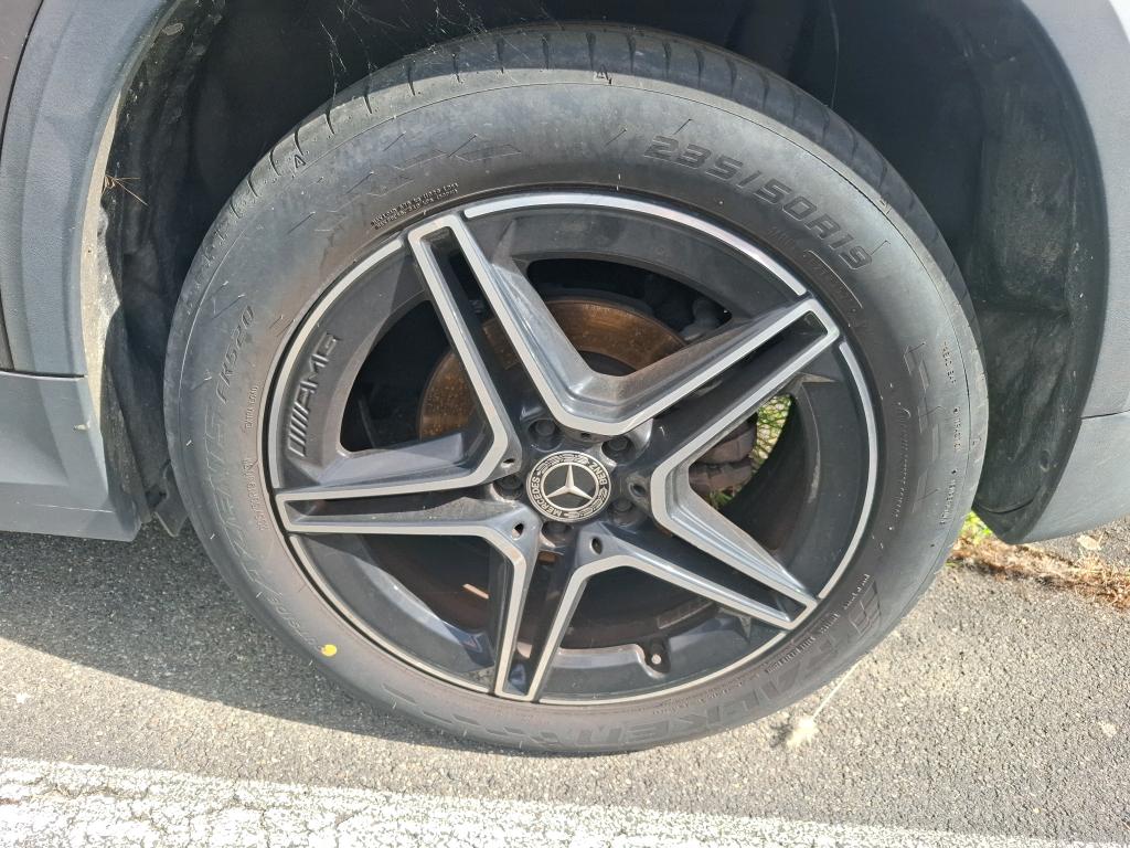 MERCEDES-BENZ MERCEDES GLA II 200 d 8G-DCT AMG Line 2022