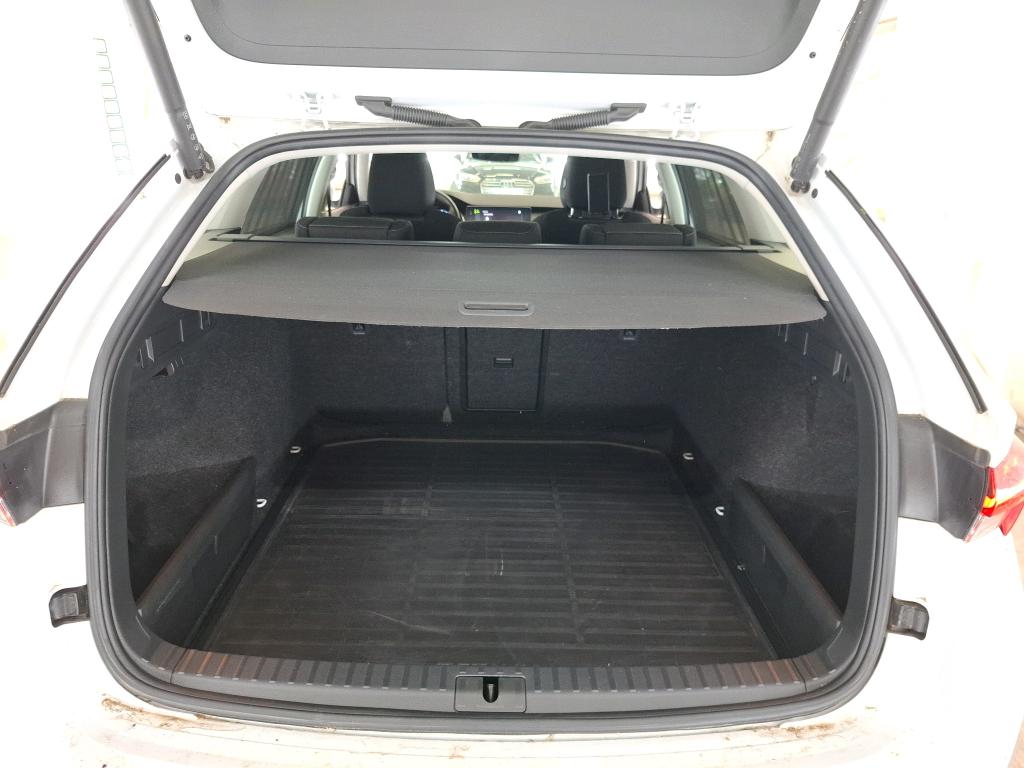 SKODA OCTAVIA COMBI 2.0 TDI 150 ch DSG7 Ambition 2023