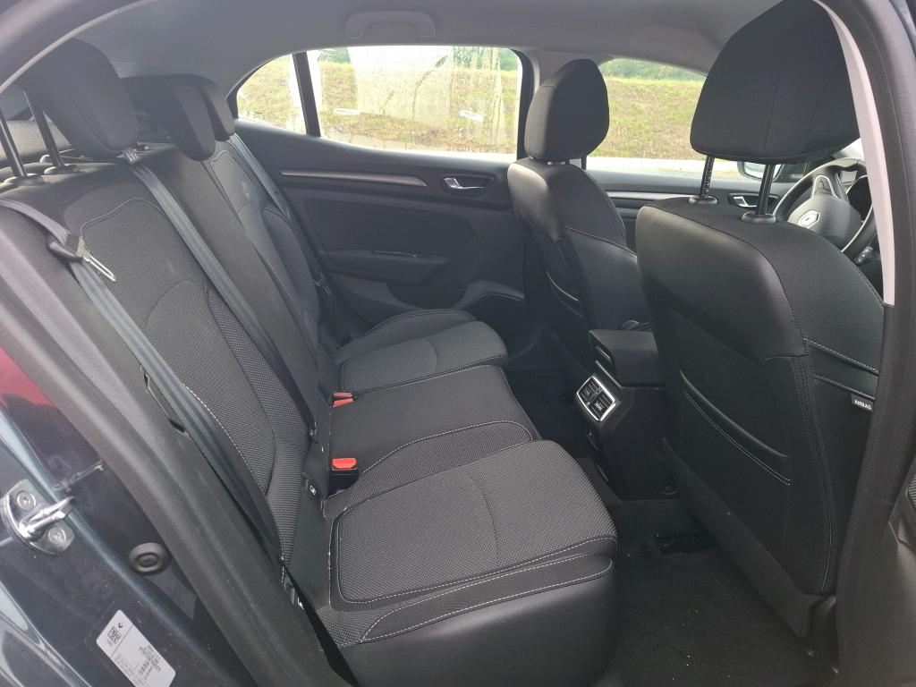 RENAULT MÉGANE MEGANE IV Berline TCe 140 Evolution 2022