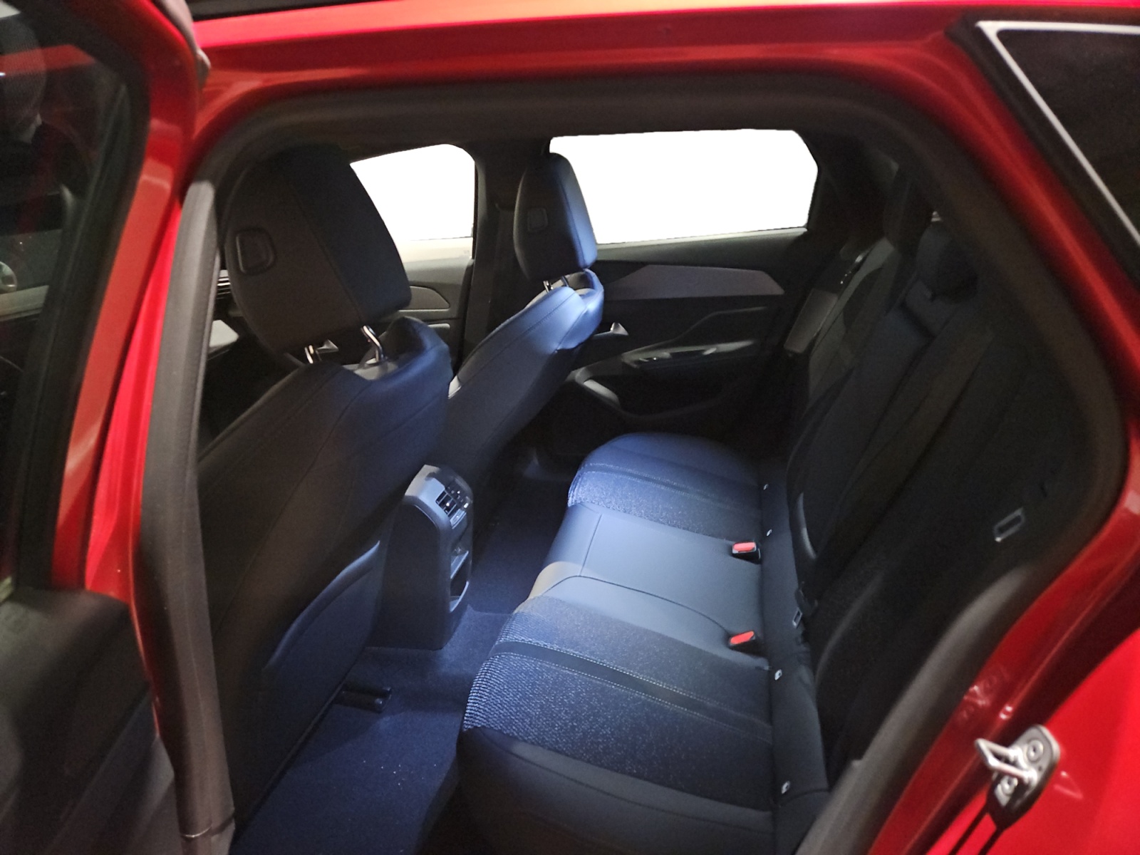 PEUGEOT 308 SW BlueHDi 130ch S&S EAT8 GT 2024