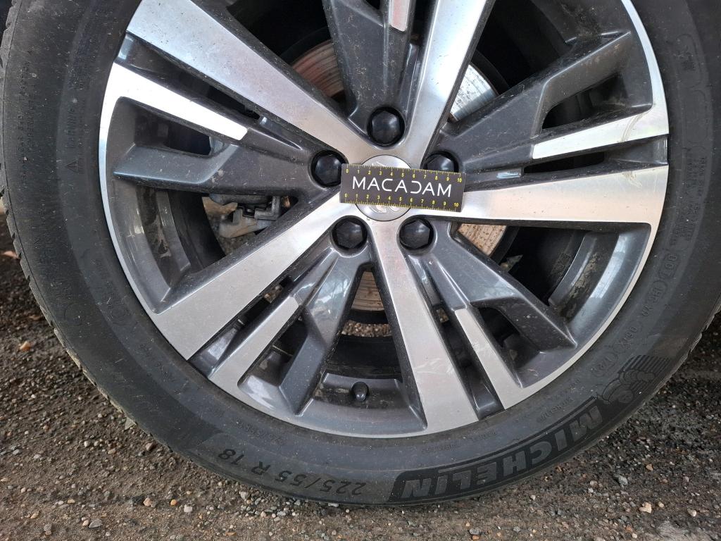 PEUGEOT 5008 BlueHDi 130ch S&S EAT8 Allure Pack 2023