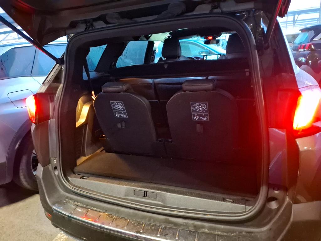 PEUGEOT 5008 BlueHDi 130ch S&S EAT8 GT 2021