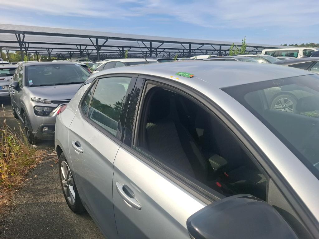 OPEL CORSA 1.2 75 ch BVM5 Elegance Business 2023