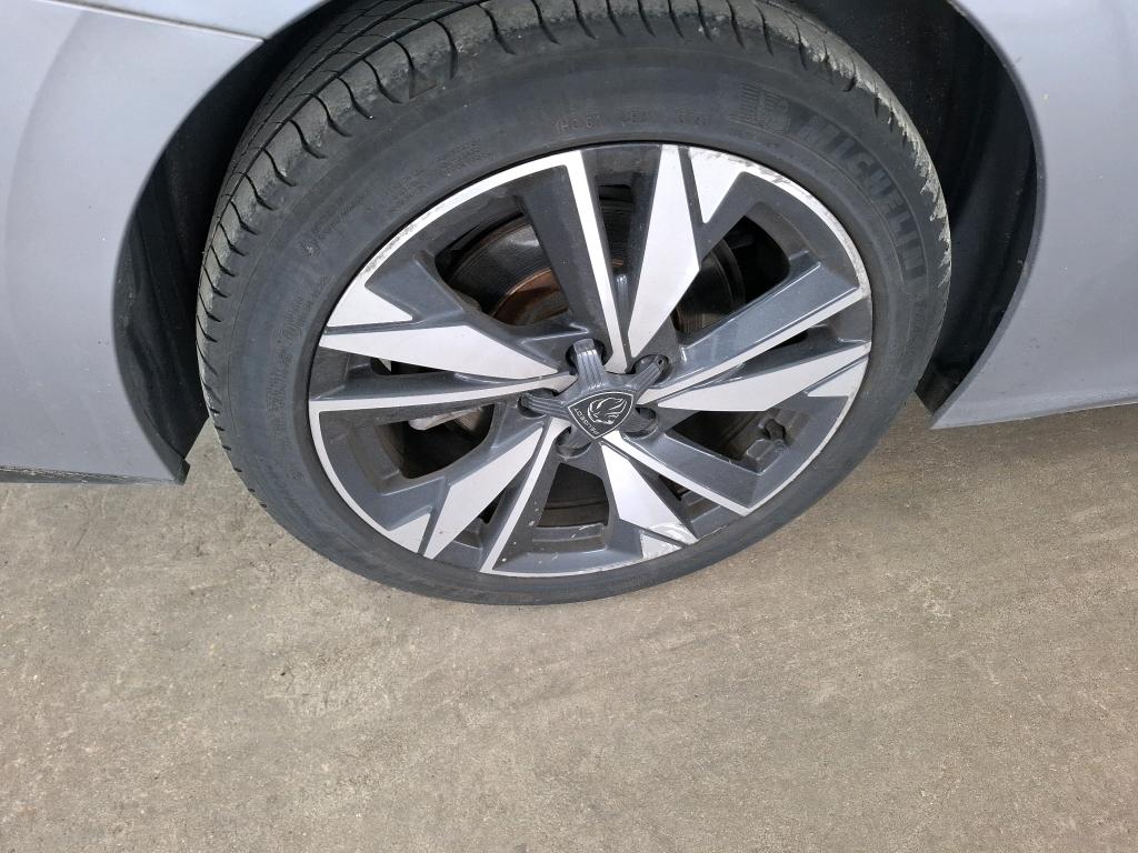 PEUGEOT 308 SW PHEV 180 e-EAT8 Allure 2023
