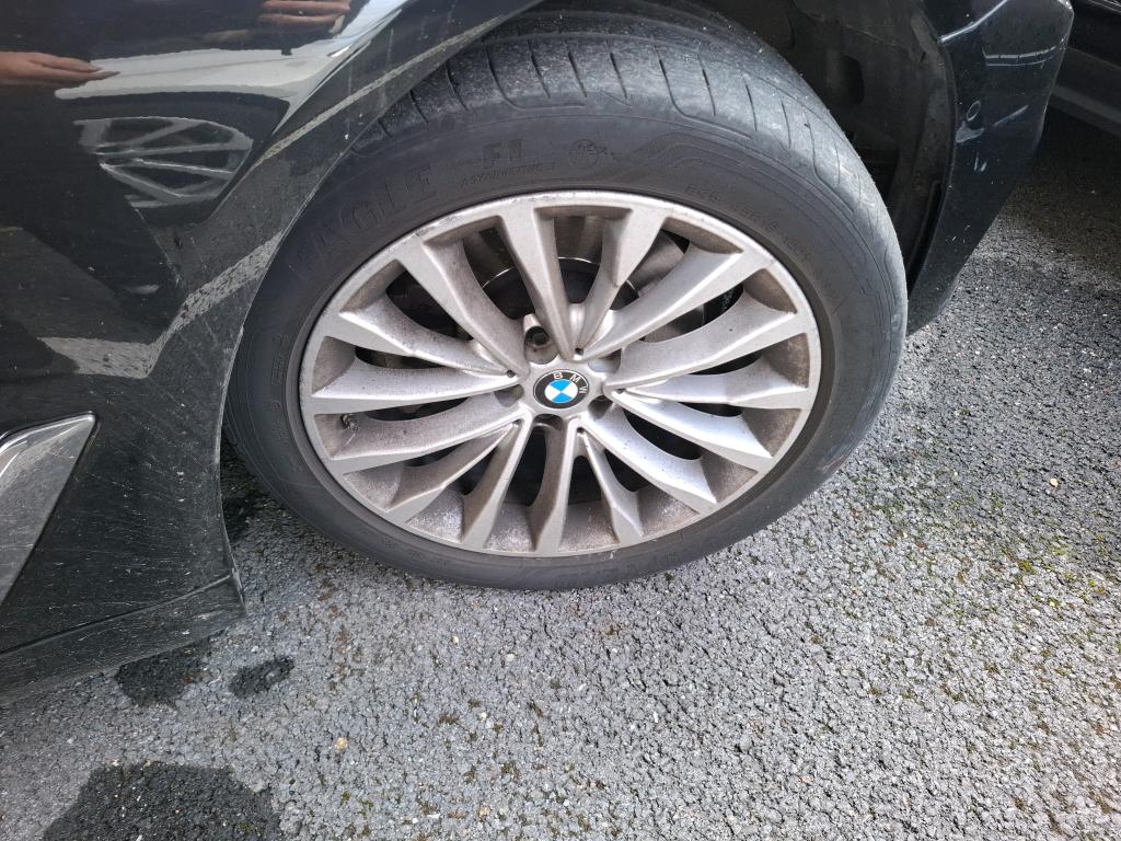 BMW SERIE 5 G30 518d 150 ch BVA8 Luxury 2020