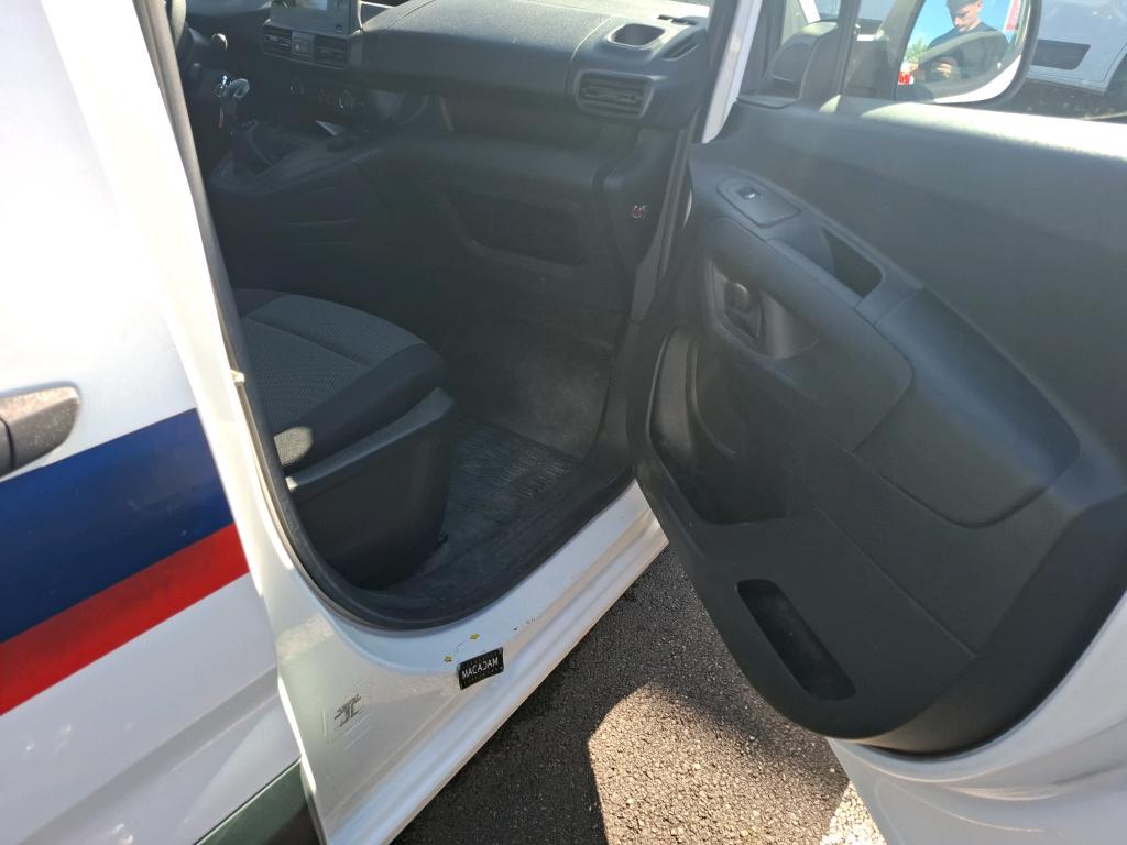 PEUGEOT PARTNER FOURGON STANDARD 650 KG BLUEHDI 100 S&S BVM5 PREMIUM 2021