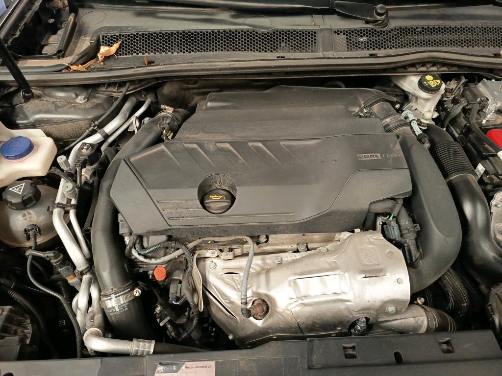 PEUGEOT 508 SW Hybrid 180 e-EAT8 Allure 2024