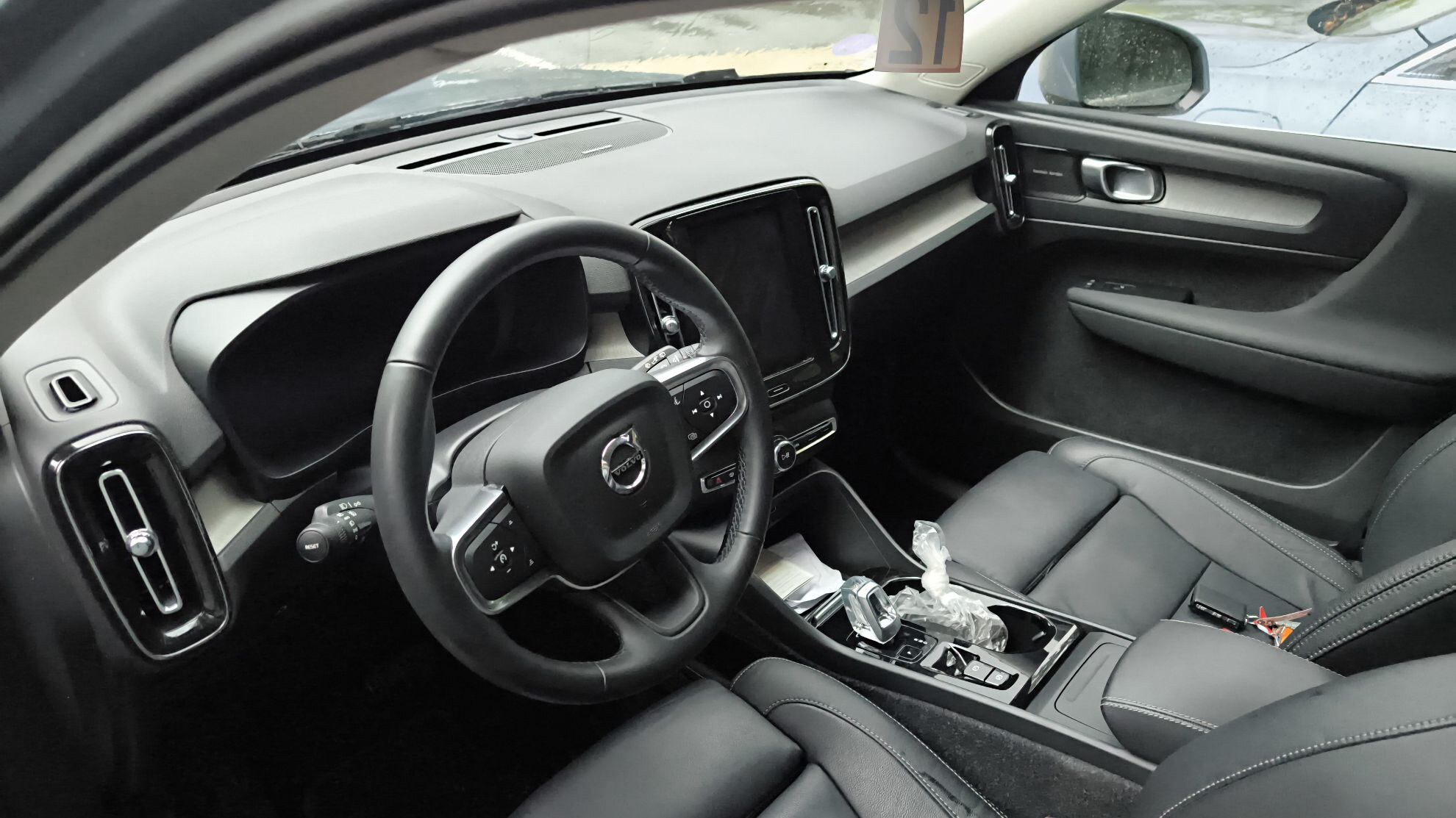 VOLVO XC40 B4 AWD 197 ch DCT7 Ultimate 2022