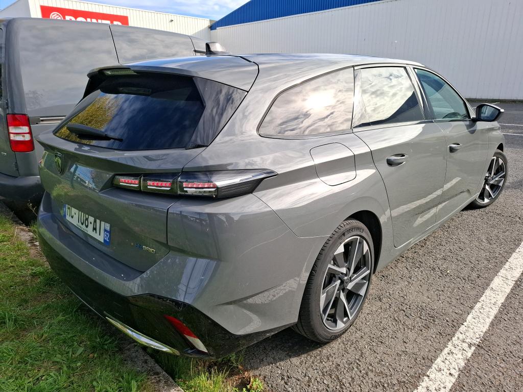 PEUGEOT 308 SW PHEV 180 e-EAT8 Allure 2025
