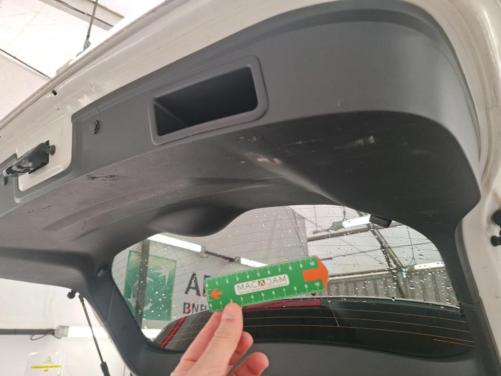 NISSAN  2019