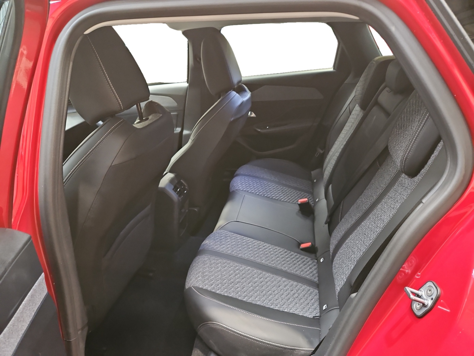 PEUGEOT 308 SW BlueHDi 130ch S&S EAT8 Allure 2026