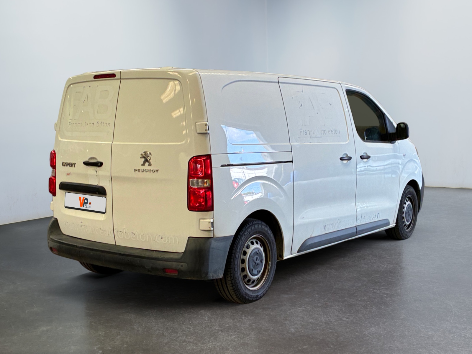 PEUGEOT Expert Asphalt Standard 1,5L B 2022