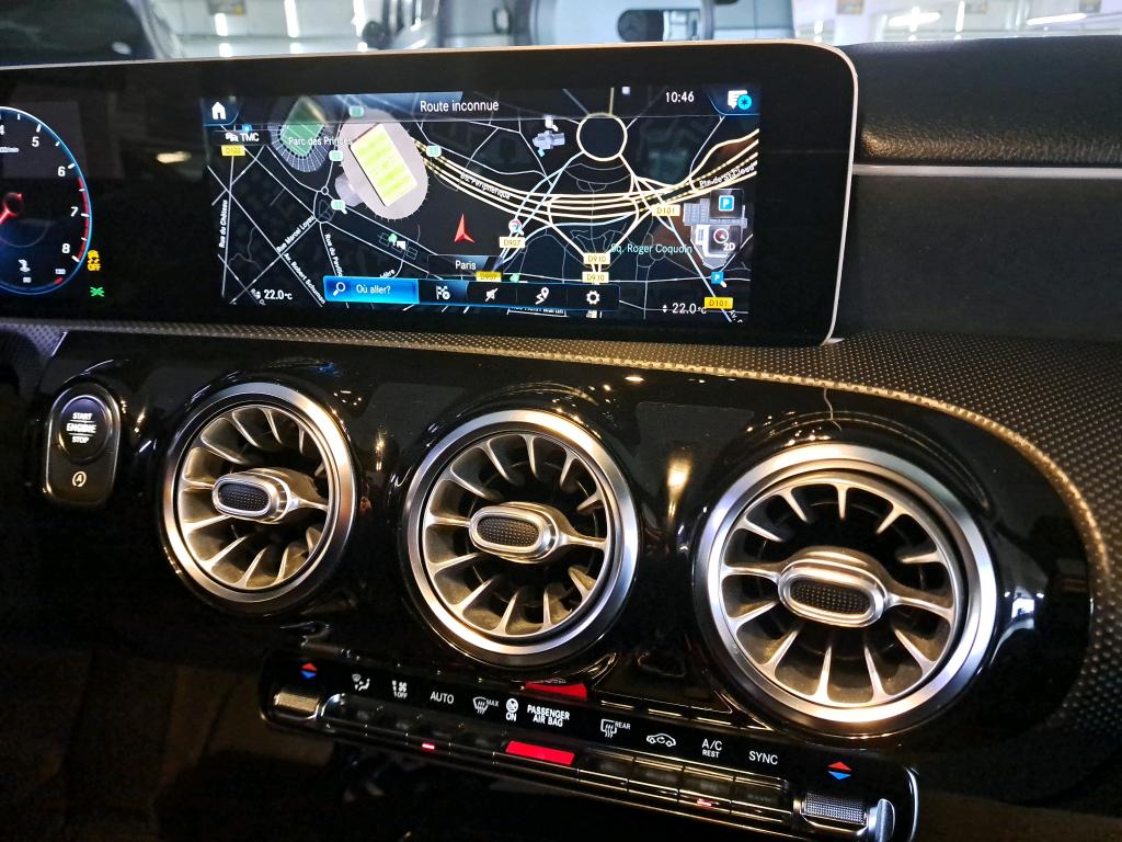 MERCEDES CLASSE A 200 7G-DCT AMG Line 2018
