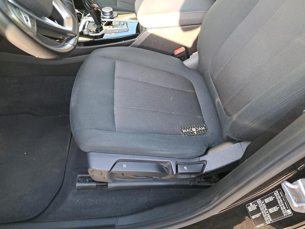 BMW X3 sDrive18d 150ch BVA8 Business Design 2021