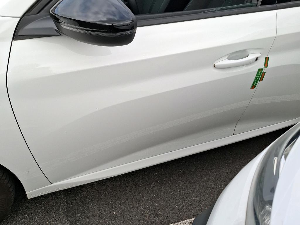 PEUGEOT 208) 208 PureTech 100 S&S EAT8 Allure Pack 2023