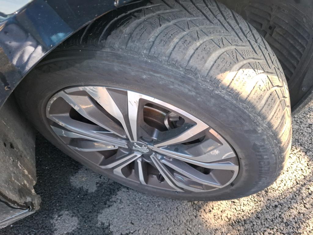PEUGEOT 508 SW Hybrid 225 e-EAT8 Allure Pack 2023