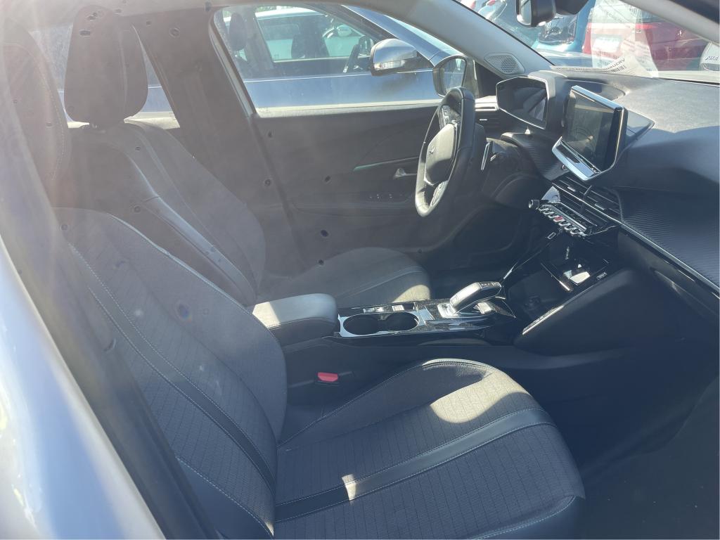PEUGEOT 2008 BUSINESS PureTech 130 S&S EAT8 Allure 2021