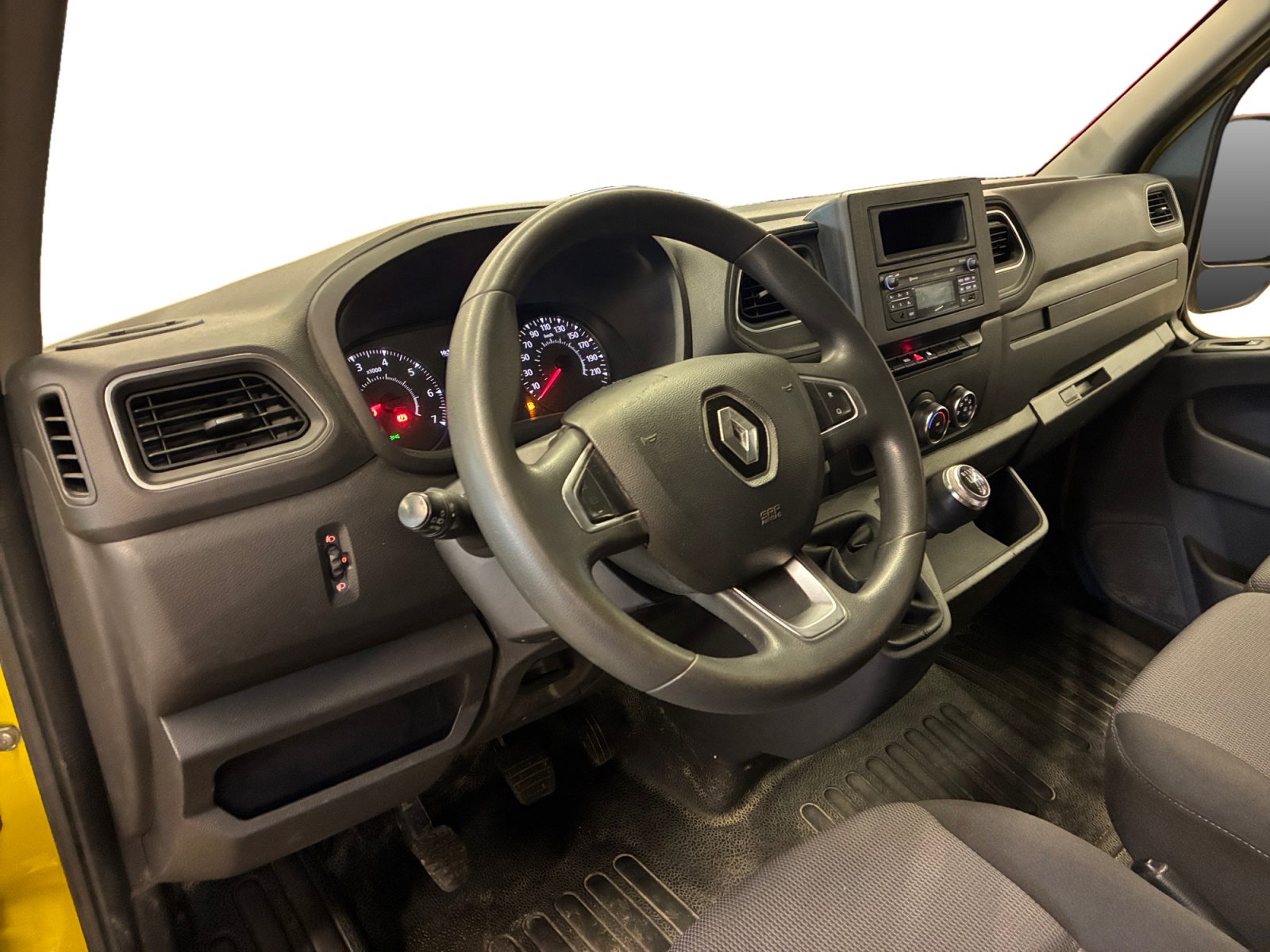 RENAULT MASTER FGN TRAC F3500 L3H2 DCI 135 GRAND CONFORT GRAND CONFORT 2021