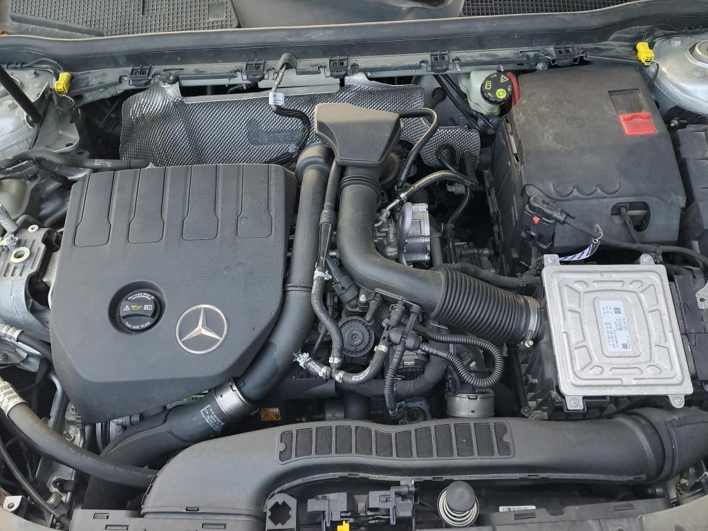 MERCEDES-BENZ CLASSE A 180 7G-DCT AMG Line 2022