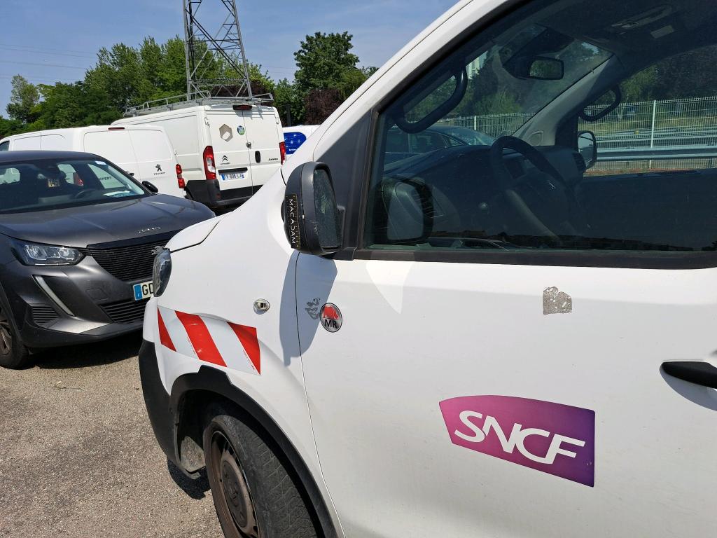 PEUGEOT EXPERT FGN TOLE STANDARD 2.0 BLUEHDI 120 S&S BVM6 PREMIUM 2019