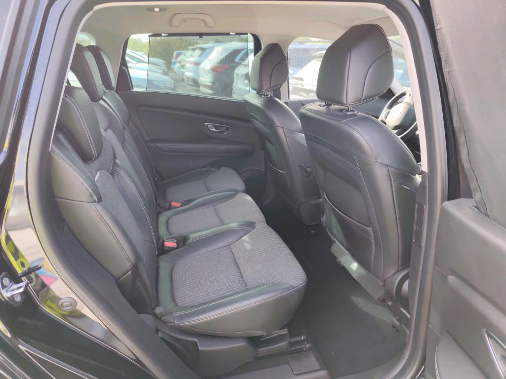 RENAULT GRAND SCENIC TCe 140 EDC Techno 2023
