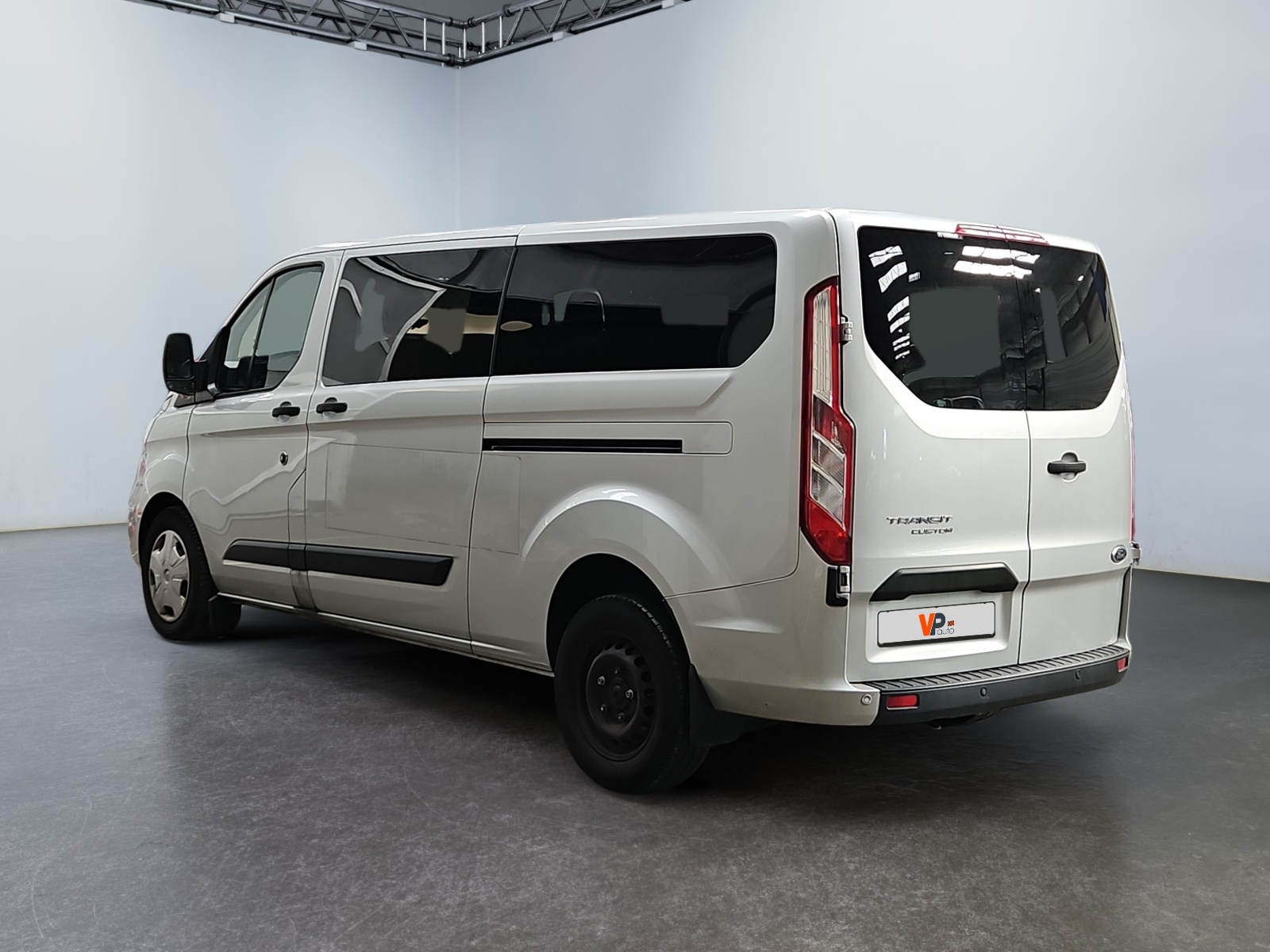FORD TRANSIT Custom KOMBI 320 L2H1 2.0 EcoBlue 130 Trend Business 2023