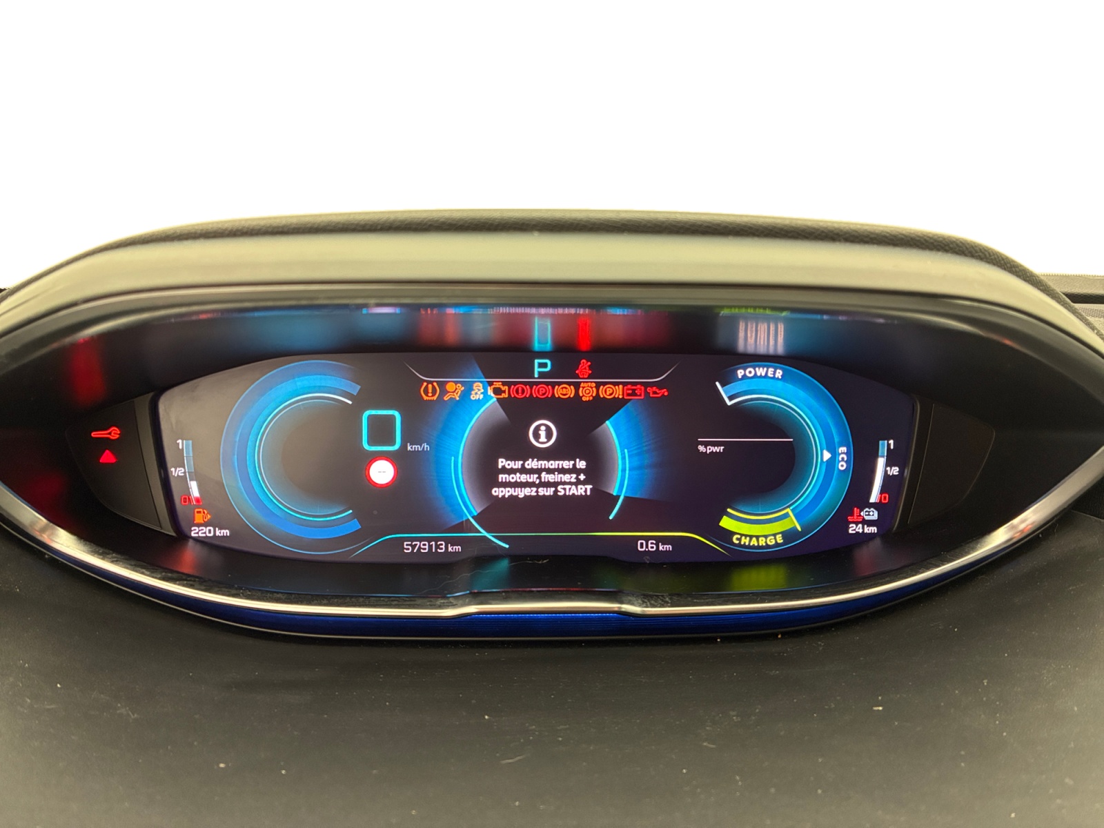 PEUGEOT 3008 Hybrid 225 e-EAT8 Allure Pack 2021