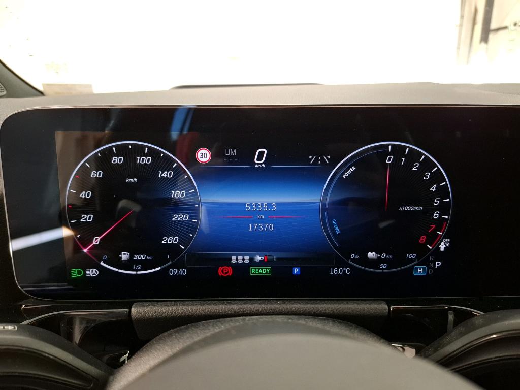 MERCEDES-BENZ GLA 250 e Hybrid EQ 8G-DCT AMG Exclusive Design 2025