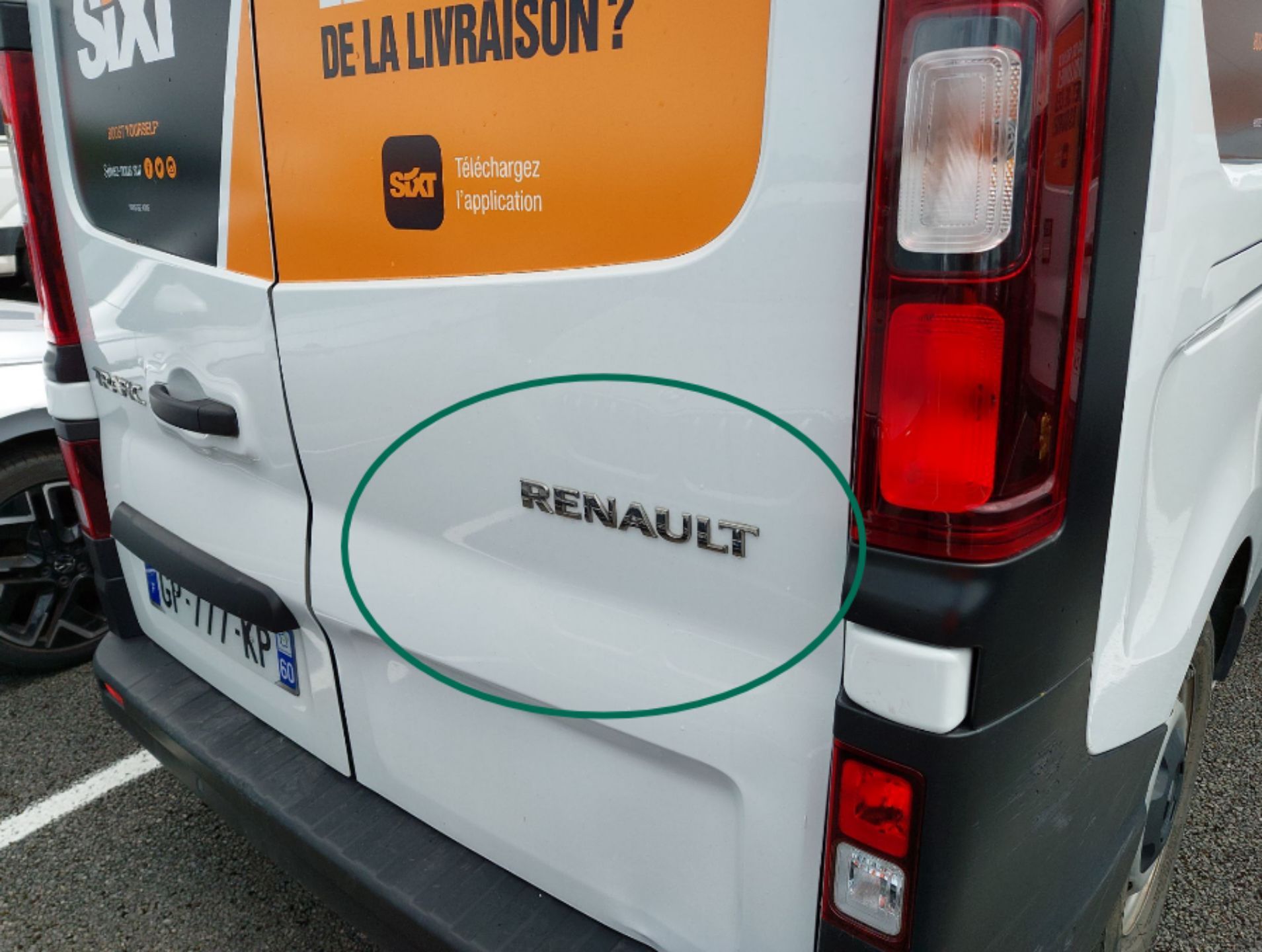 RENAULT TRAFIC FOURGON L2H1 3000 KG BLUE DCI 130 GRAND CONFORT 2023