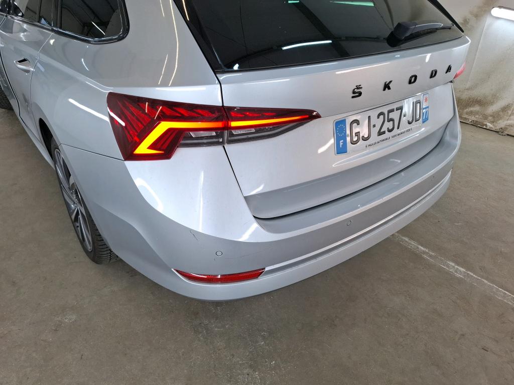 SKODA OCTAVIA COMBI 1.4 TSI PHEV iV 204 ch DSG6e Style 2022